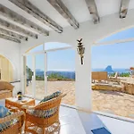 Villa Alicia - Plusholidays