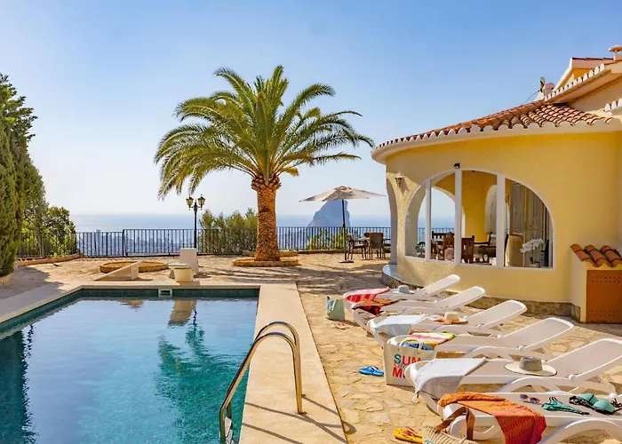 Villa Alicia - Plusholidays *