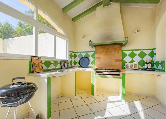 Alicia - Plusholidays Calp