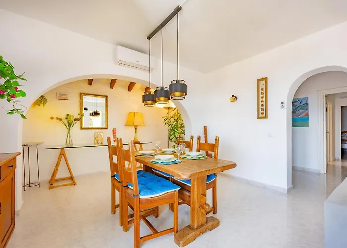 Alicia - Plusholidays Calp