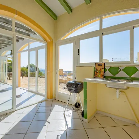 Villa Alicia - Plusholidays