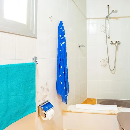 Villa Alicia - Plusholidays *