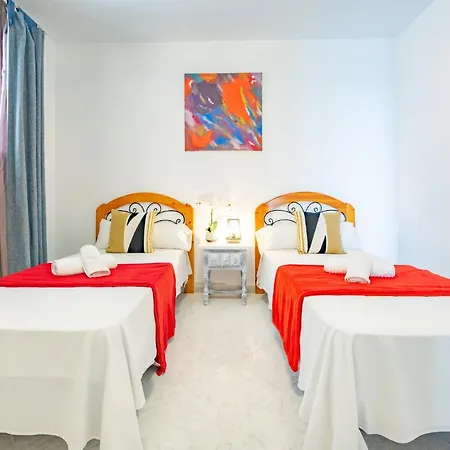 Alicia - Plusholidays * Calpe