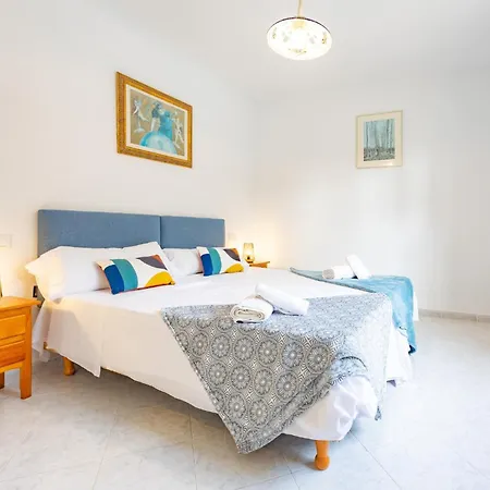 Alicia - Plusholidays Villa